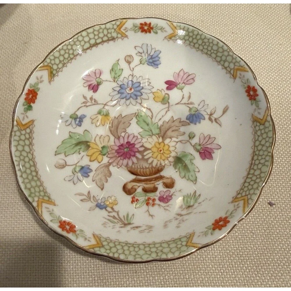 Collection of Vintage Tuscan Fine Bone China - 2 Tea Cups 2 Bowl 6 Plates